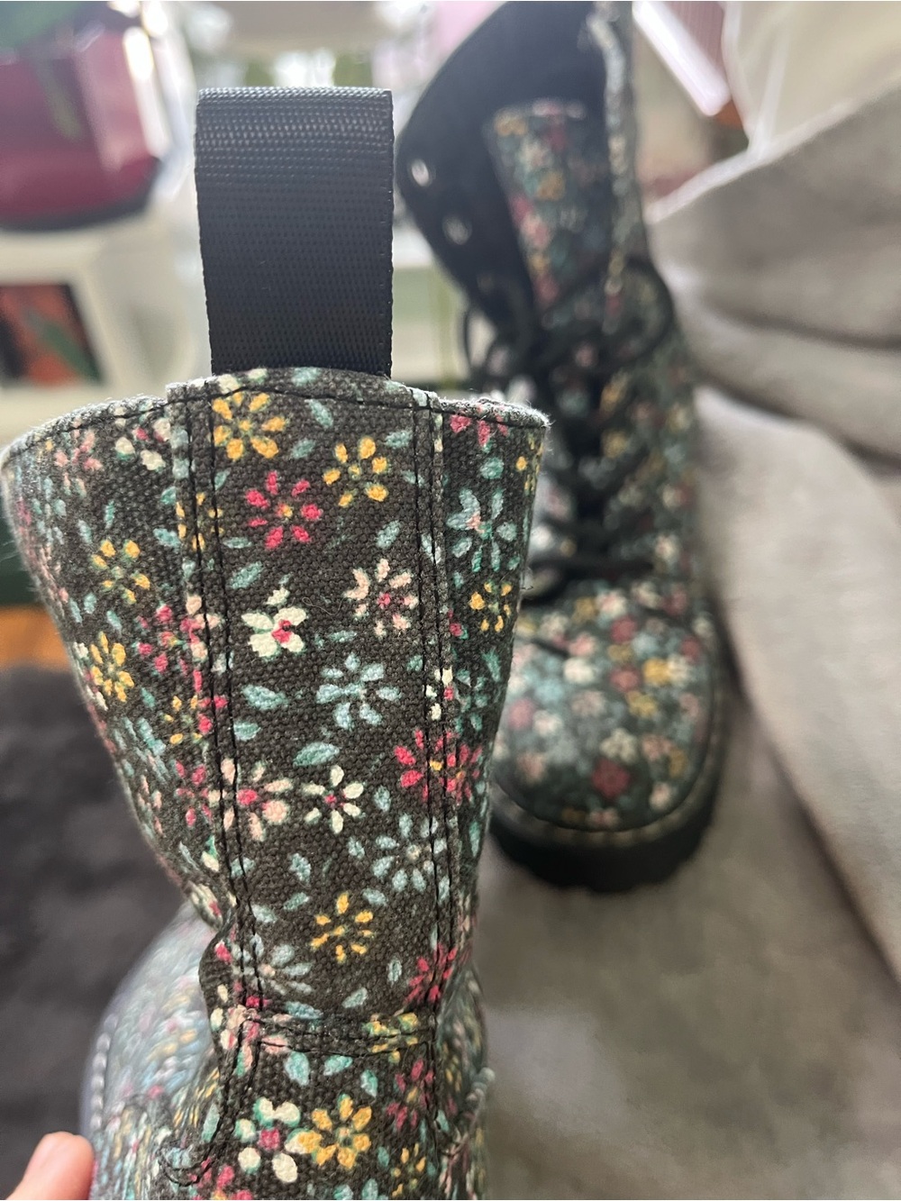 Sincerly Jules Black Floral Lace-Up Combat Boots Size 7.5 M - Picture 12 of 14